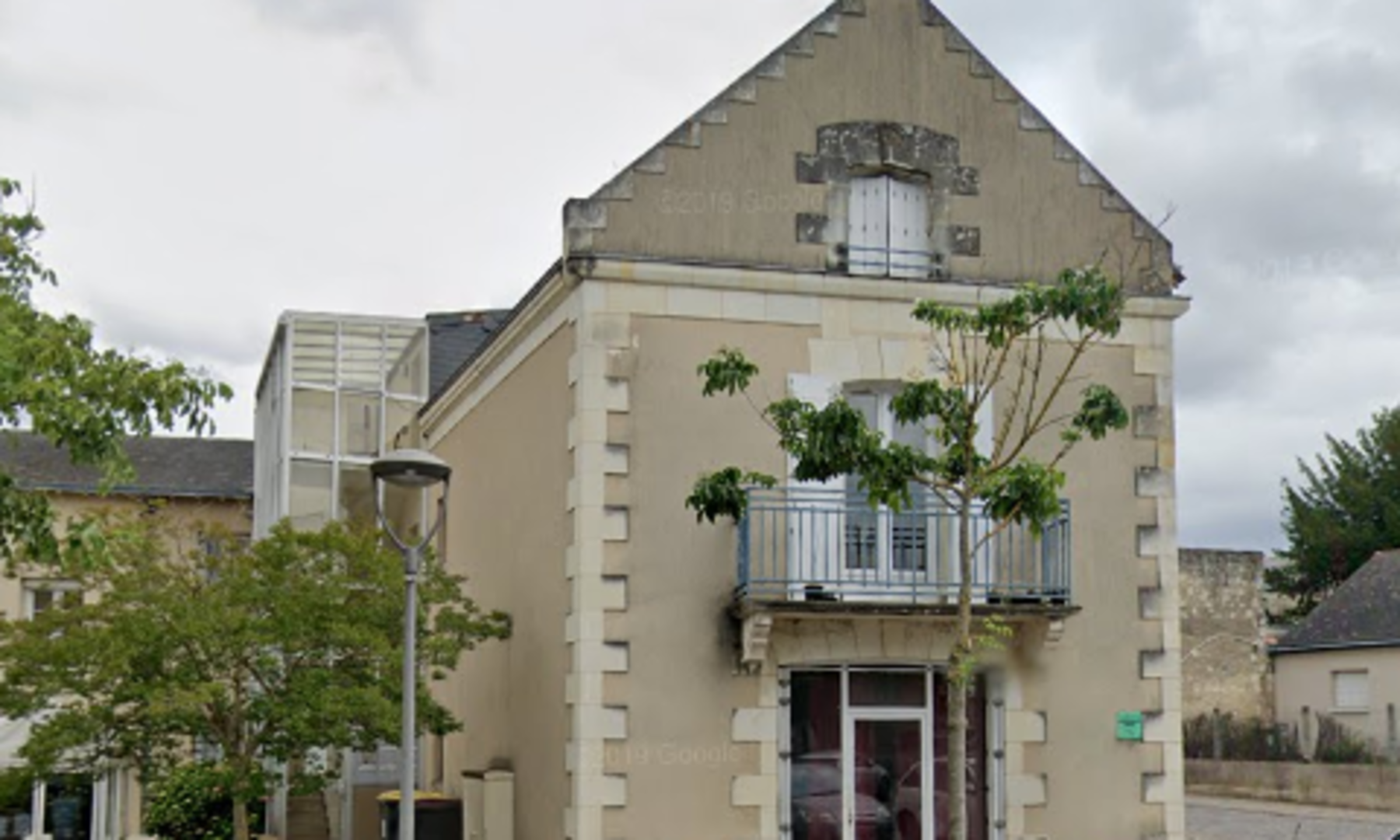 49_Longue Jumelle_Place du Général Leclerc.png